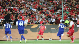 گل اول پرسپولیس به استقلال خوز...