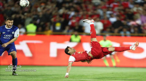 گل سوم پرسپولیس به استقلال خوز...