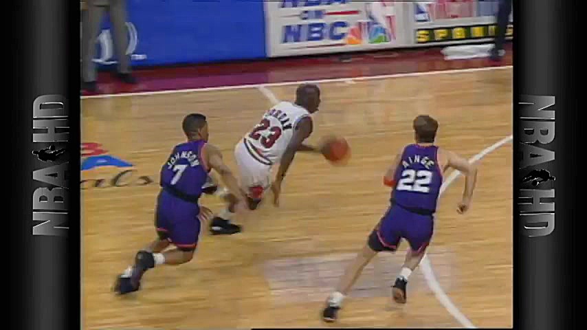 10 بازی برتر مایکل جوردن در فی...