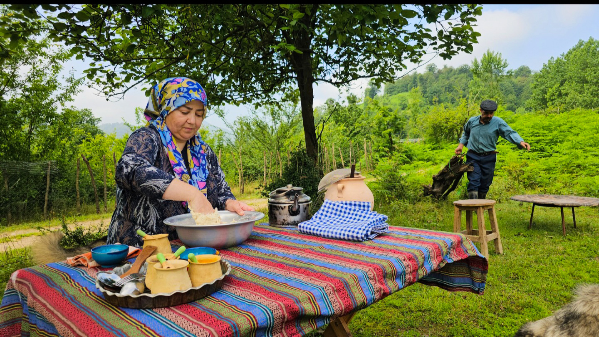 کوفته مرغ همراه با نان محلی  ز...
