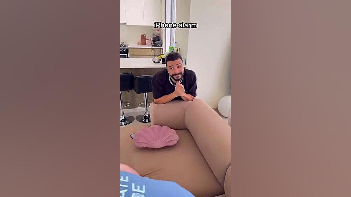 فیلم طنز صدای های آلارم گوشی ف...