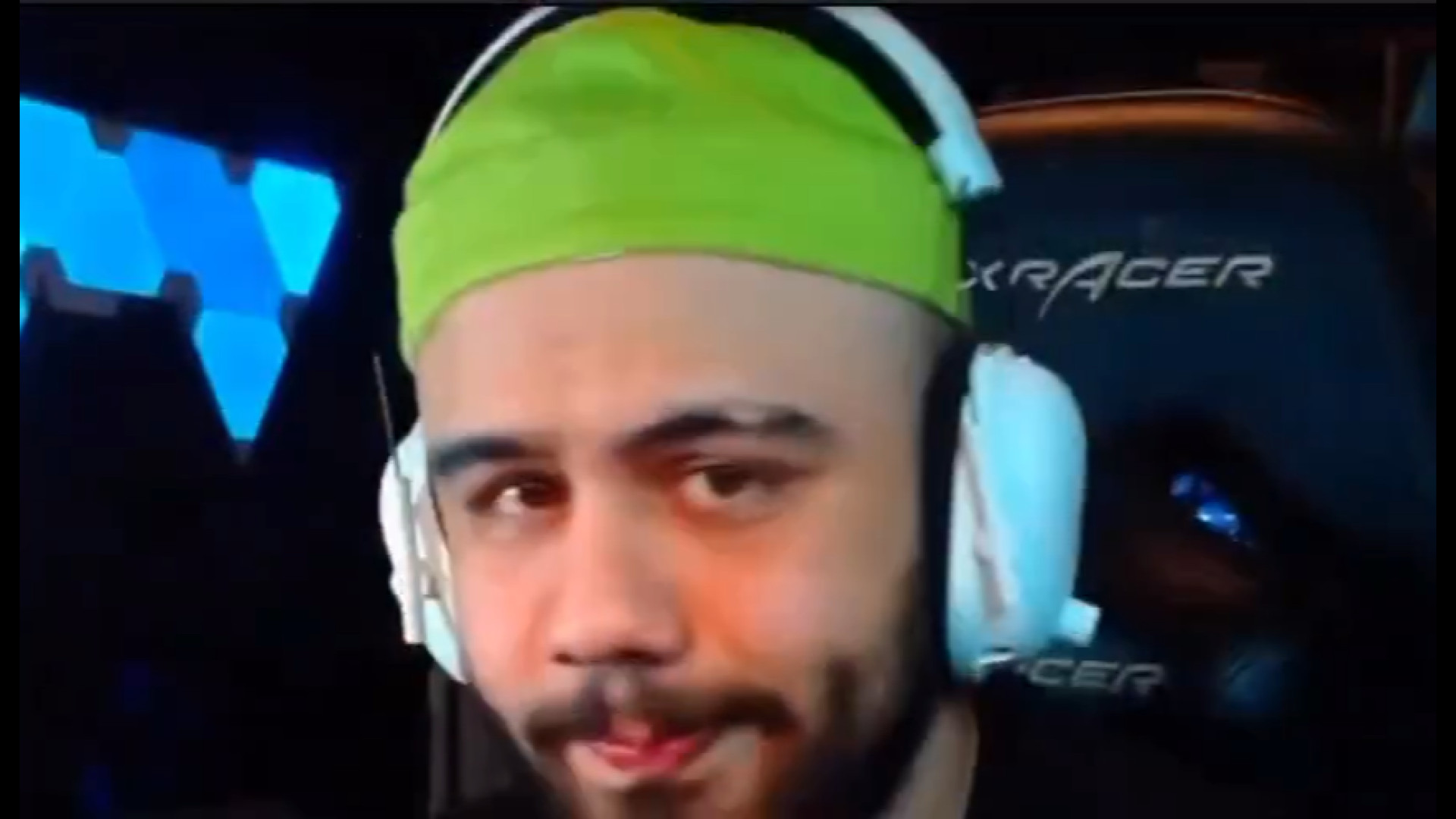 مزاحم تلفنی عمو هیتمن