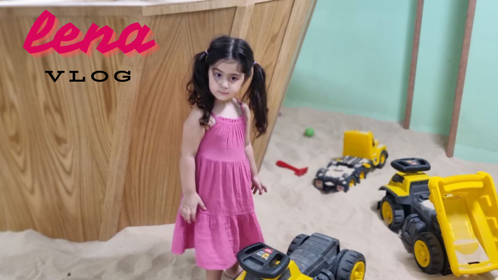 ولاگ جدید لنا  برنامه کودک جدی...