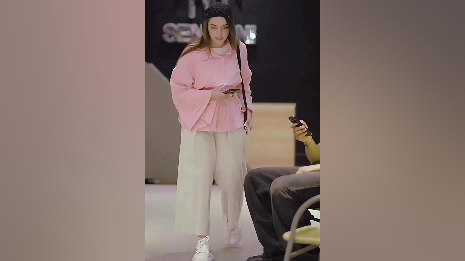 پست مانی و سپیده