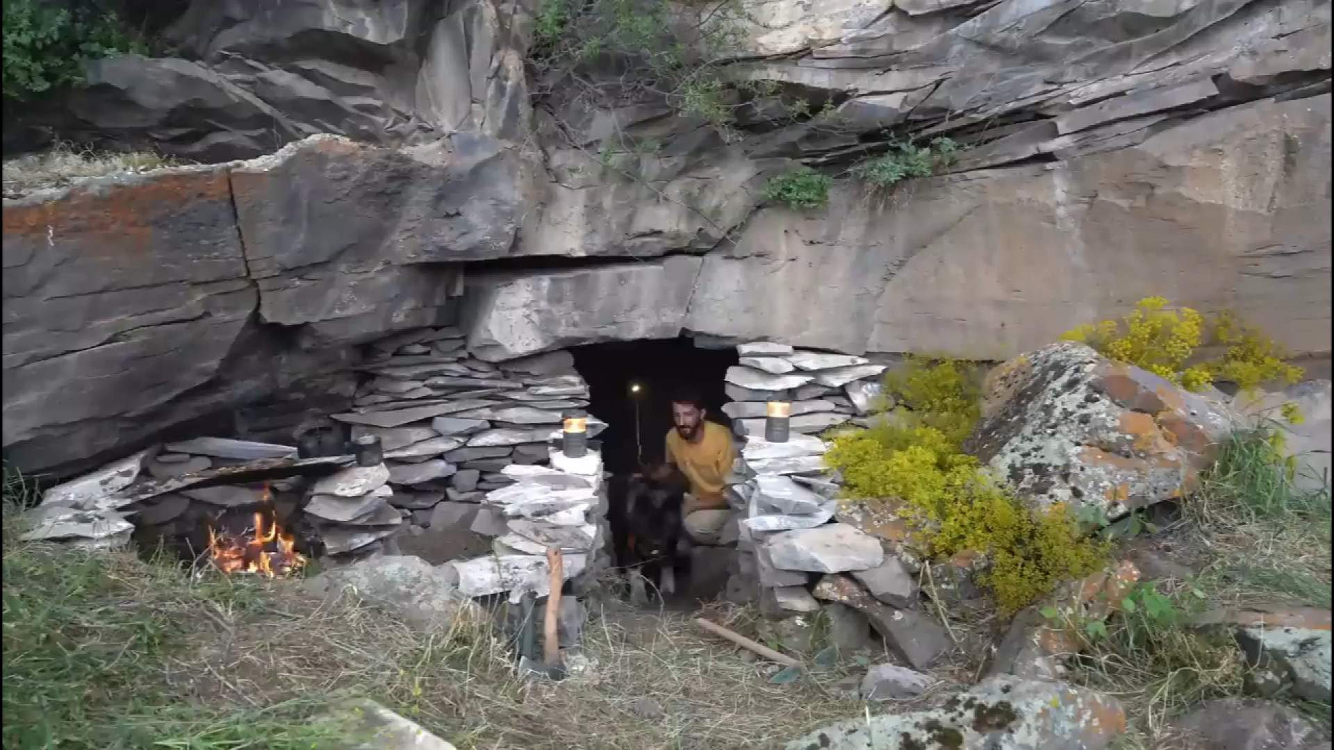 کمپینگ در غاری در دل کوههای لر...