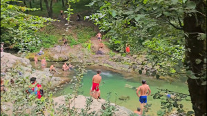 بهشتی در گرمای تابستان