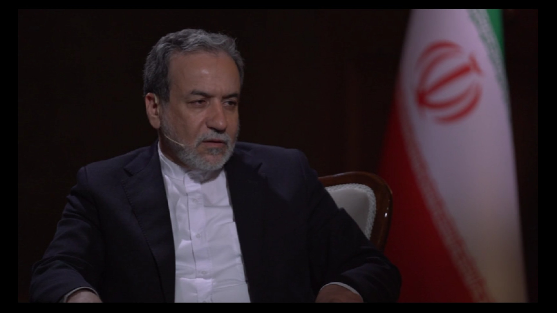 یقه دیپلمات  گفتگو با دکتر عرا...