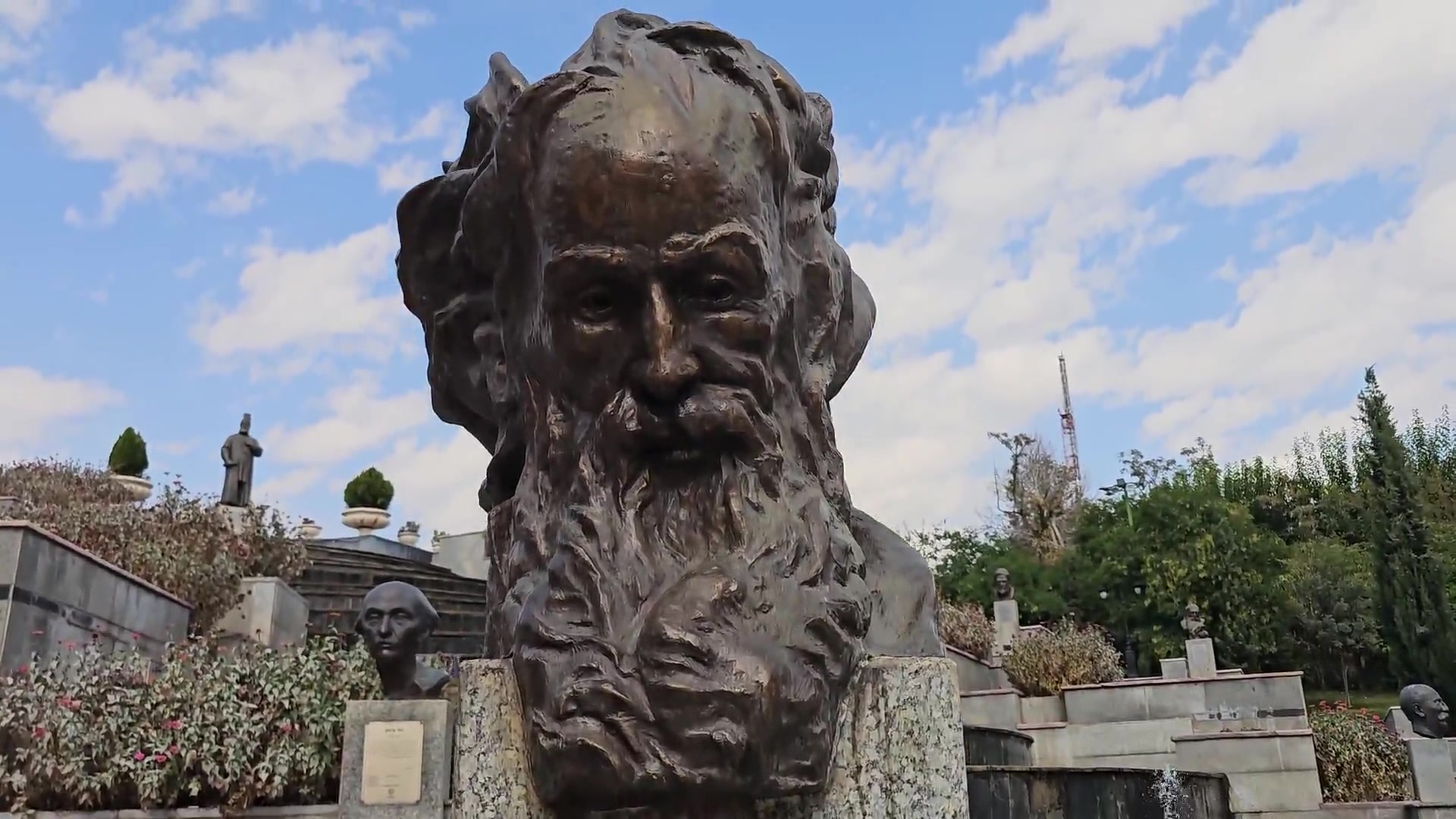 حال و هوای پاییزی پارک ملت تهر...