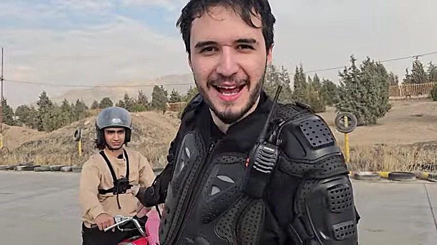 به قولمون عمل کردیم و تک چرخ ز...