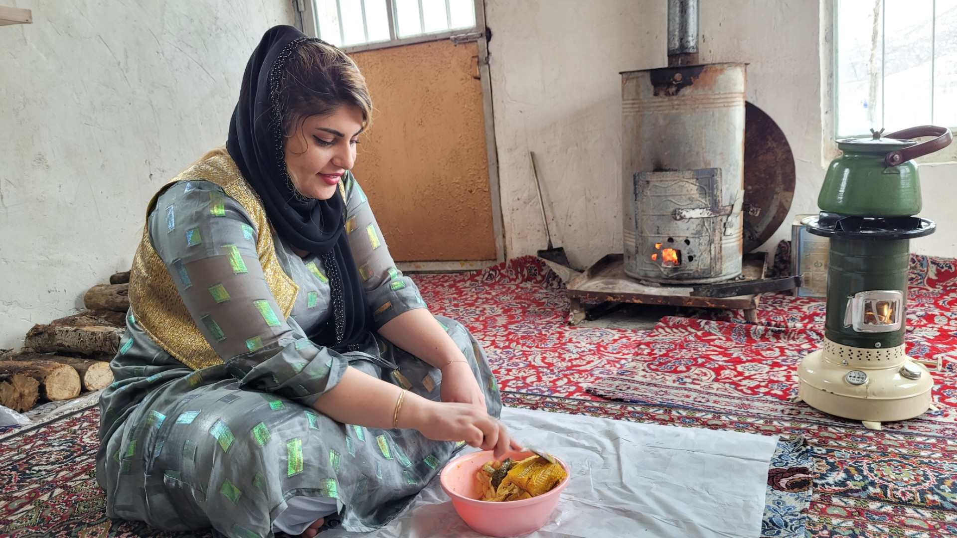 پخت ماهی قزل آلا در یک روز سرد...