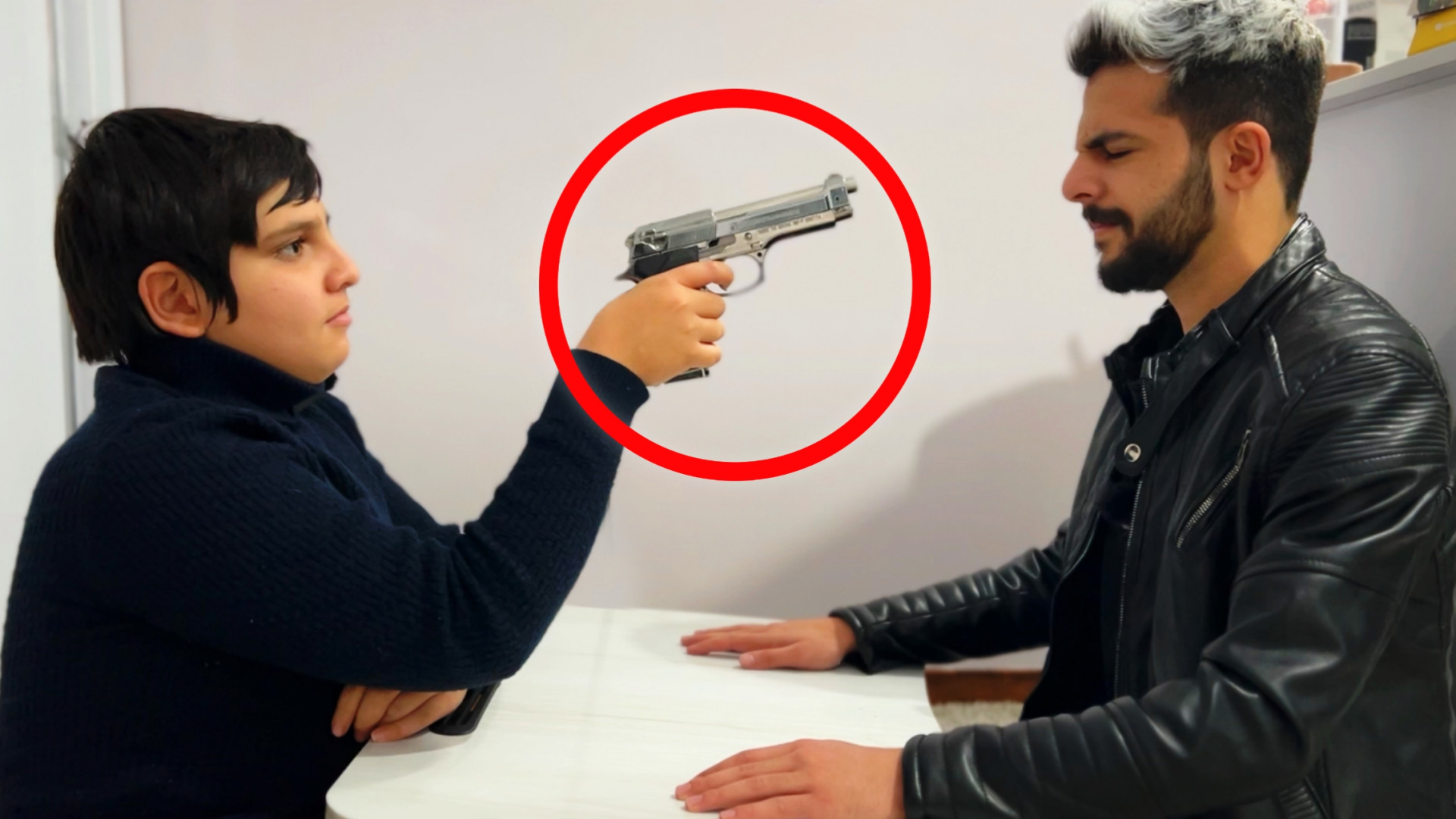 رولت روسی در واقعیت !!