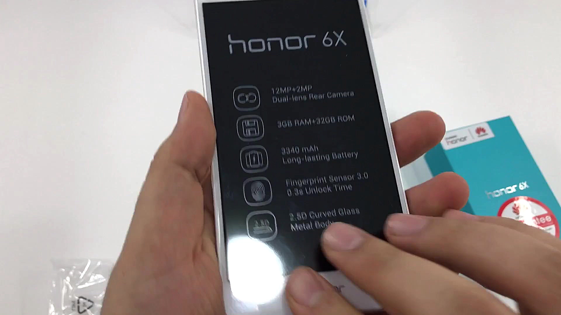 آنباکس Huawie Honor 6x