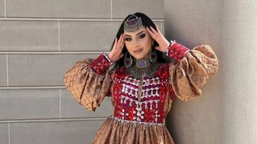 آهنگ ترند اینستاگرام - یک خنده کن ای عه عو عه عو عو عی عا - آهنگ چالش
