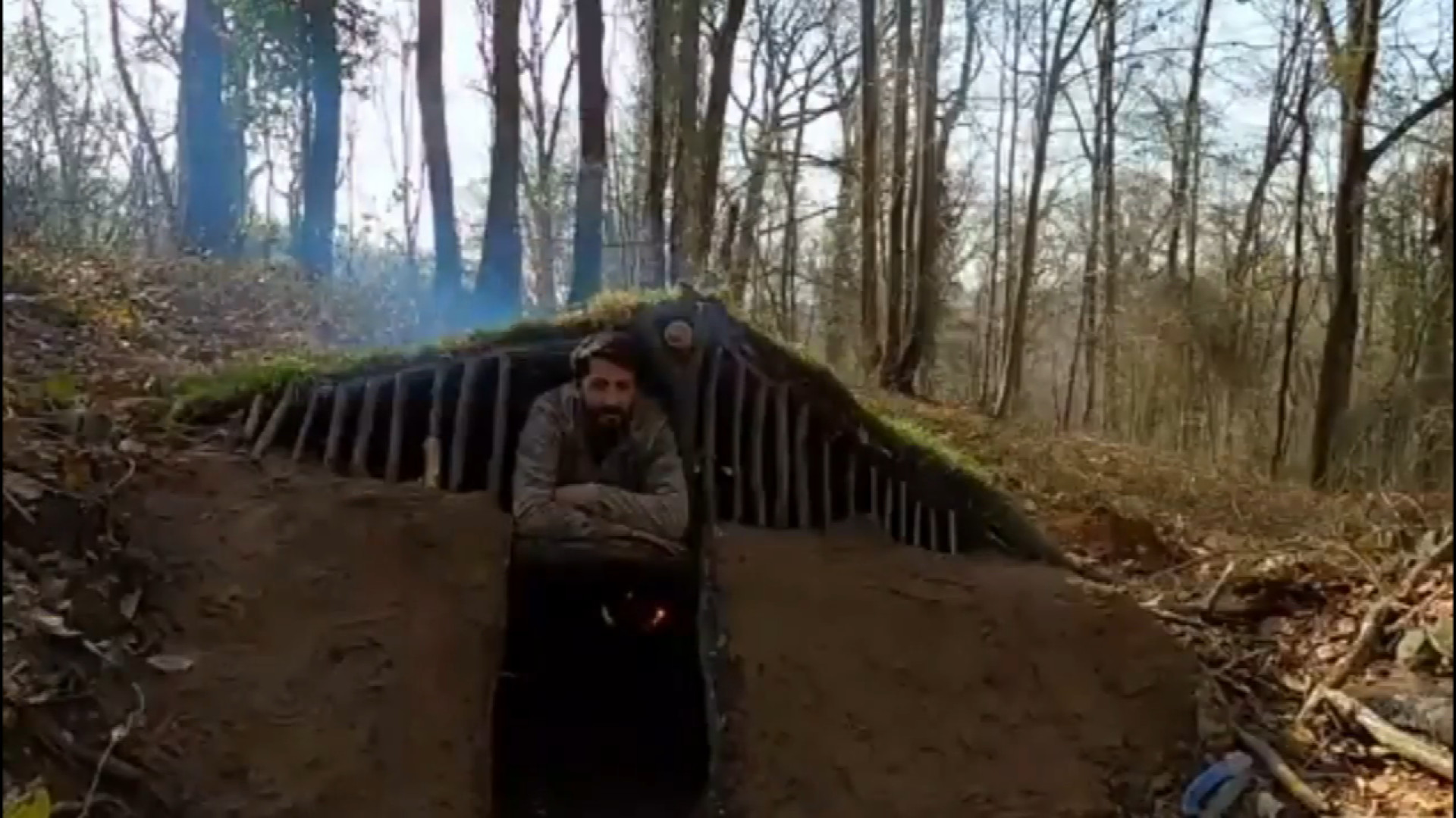 کمپینگ ۳ روزه بقا و ساخت کلبه...