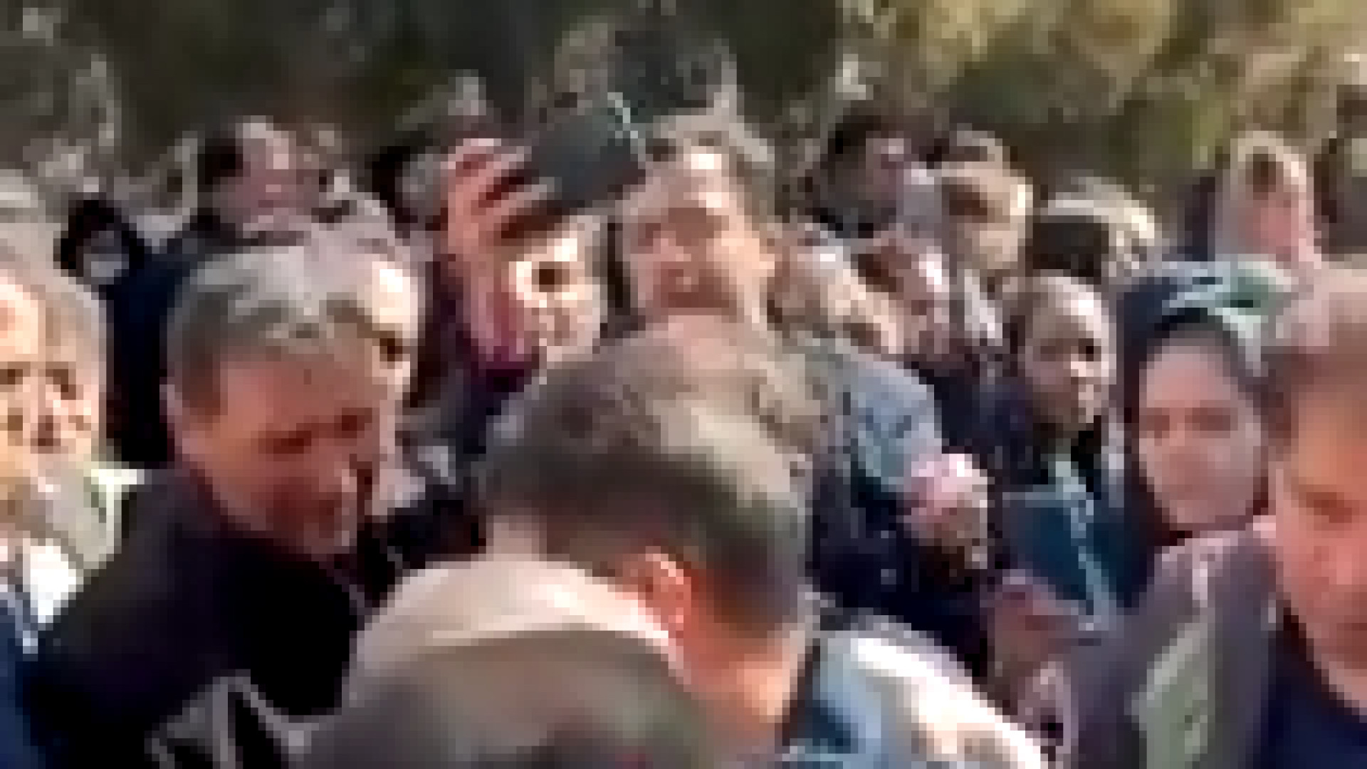 صحبت های دردناک پدر یکی از نخب...