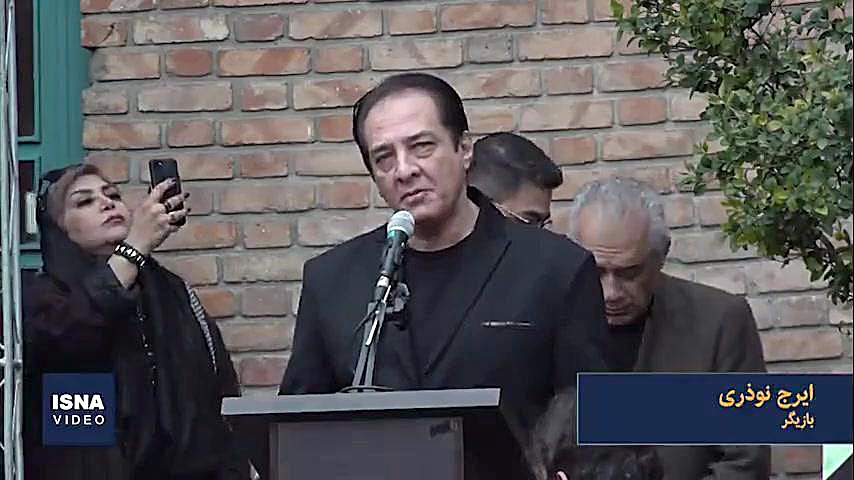  بدرقه پیکر منوچهر والی&zwnj;ز...