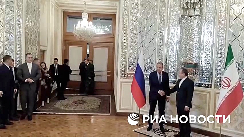 استقبال عراقچی از لاوروف در مح...