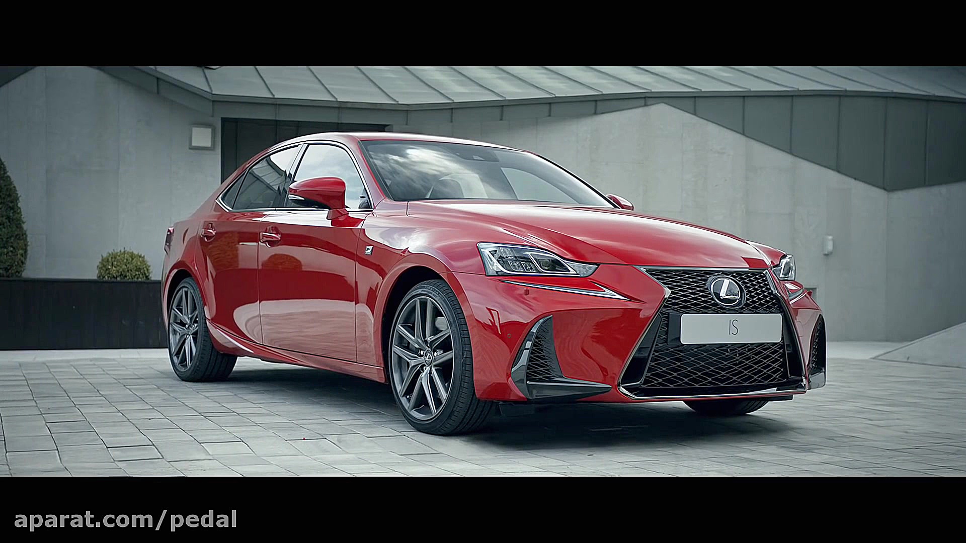 معرفی لکسس IS جدید