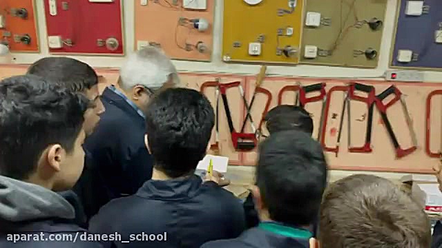 سرزده  کلاس فناوری پایه هفتم