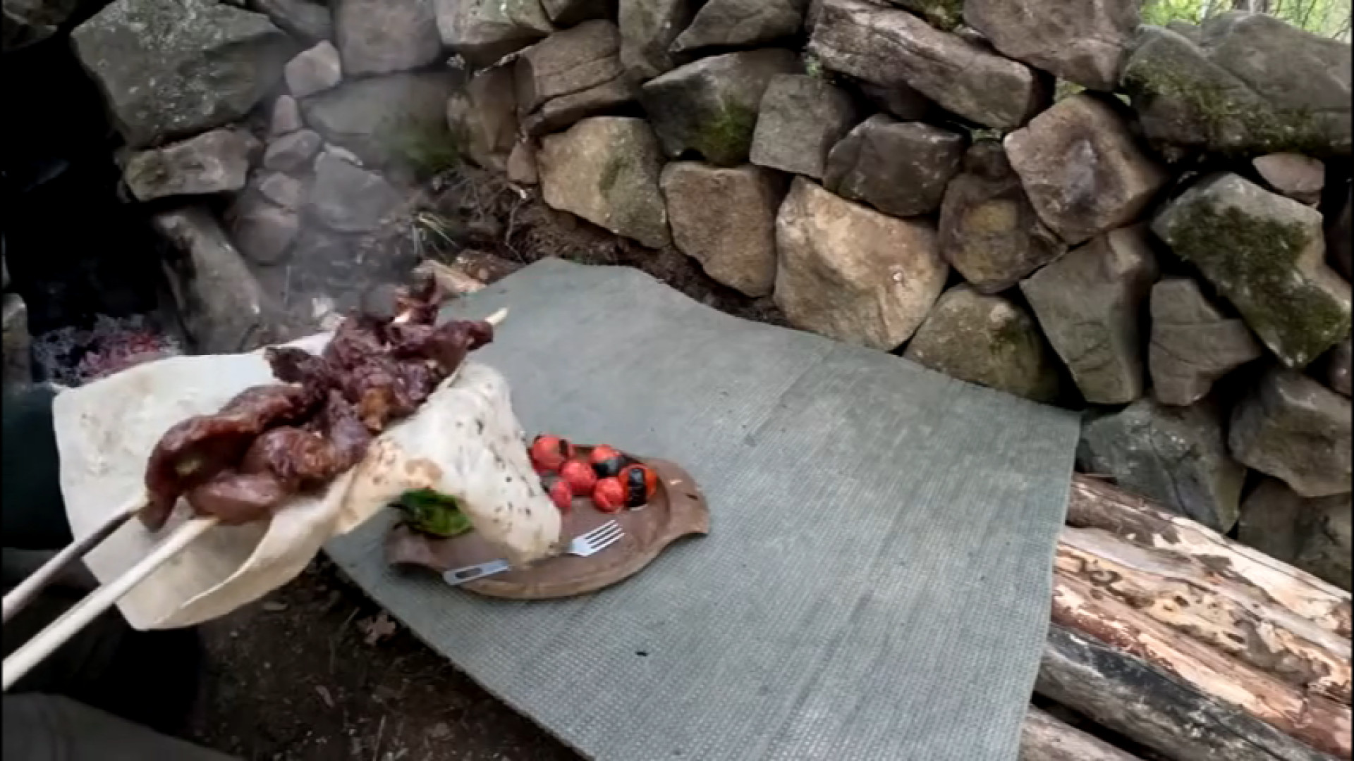 کمپینگ بوشکرفت در جنگل های شما...