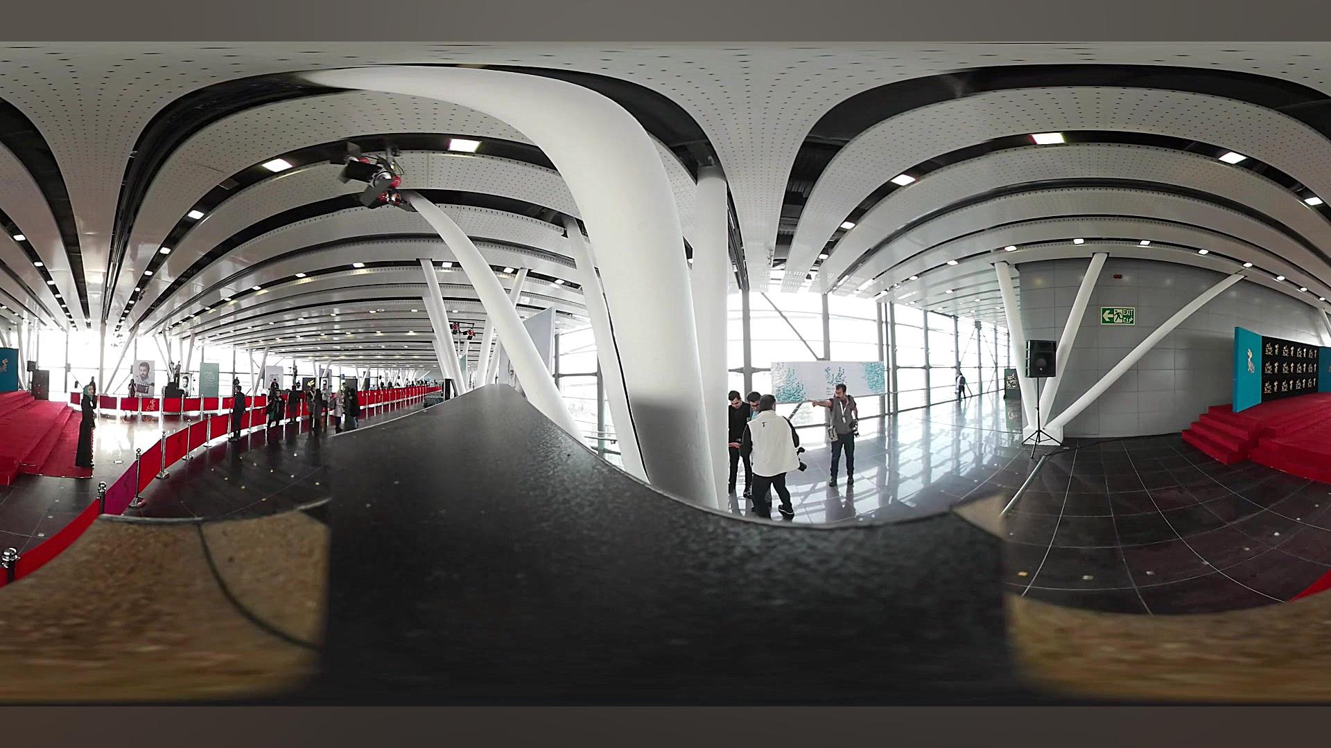 فرش قرمز فیلم ایستگاه اتمسفر...