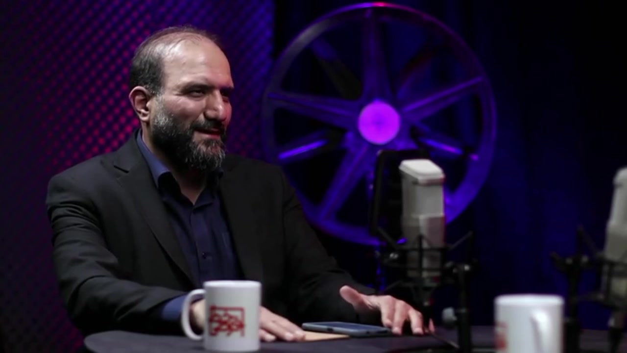 ممنوعیت فعالیت هنرمندان فقط با...