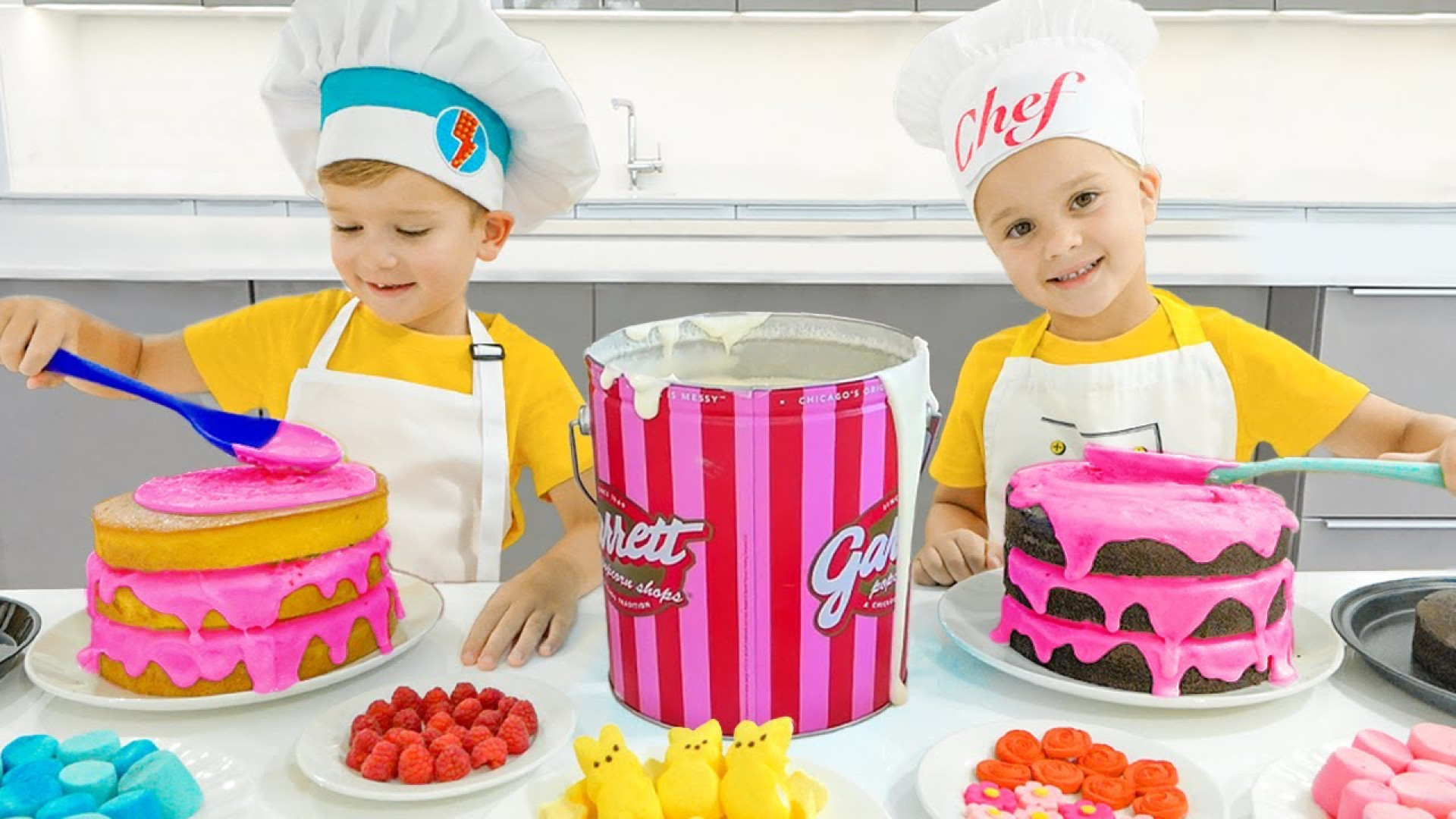 ولاد ولاد و نیکیتا ولاد و نیکی...