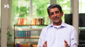 کتاب ما را خویشاوند میکند | گ...