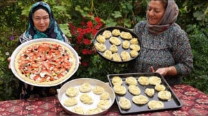 پخت پیتزا و شیرینی خانگی به رو...