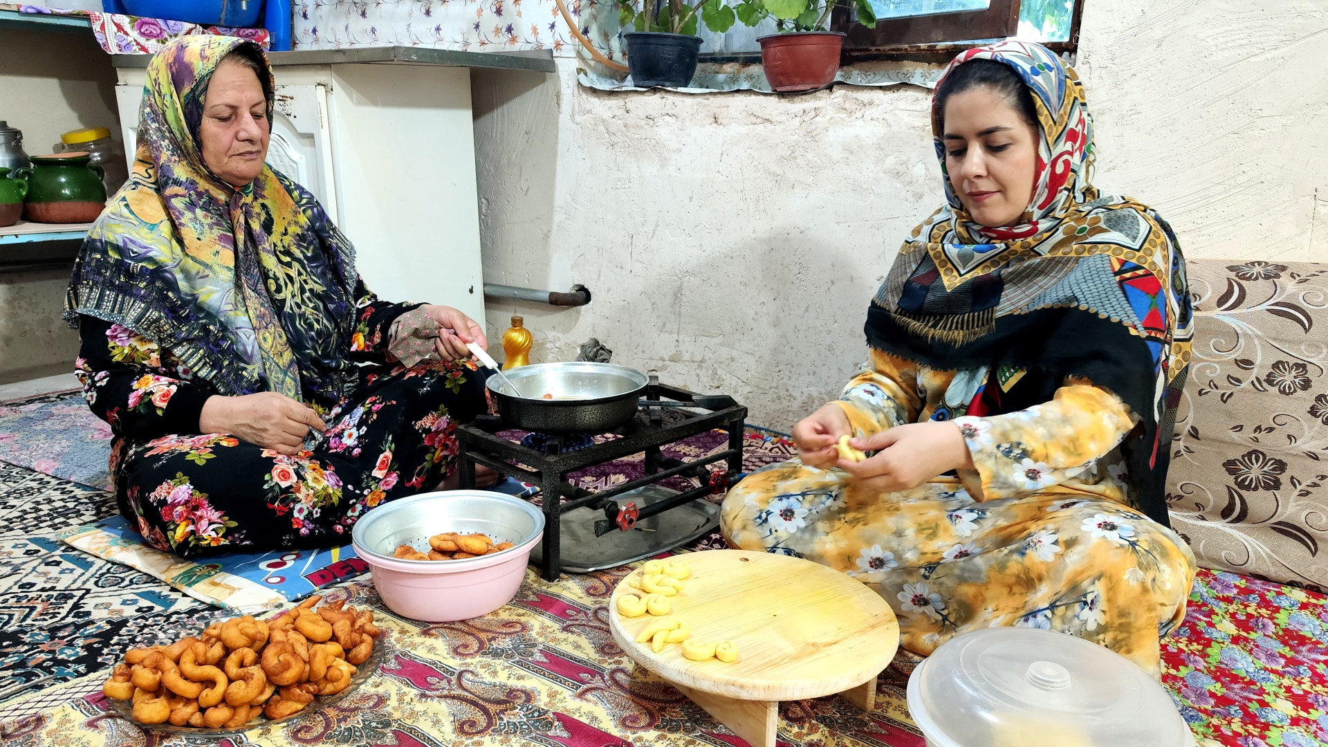 لذت پخت اگردک، نان خوشمزه روست...