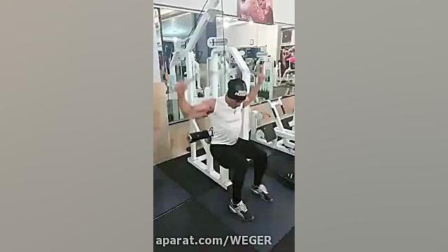 لت از پشت(زیر بغل سیم کش نشسته...