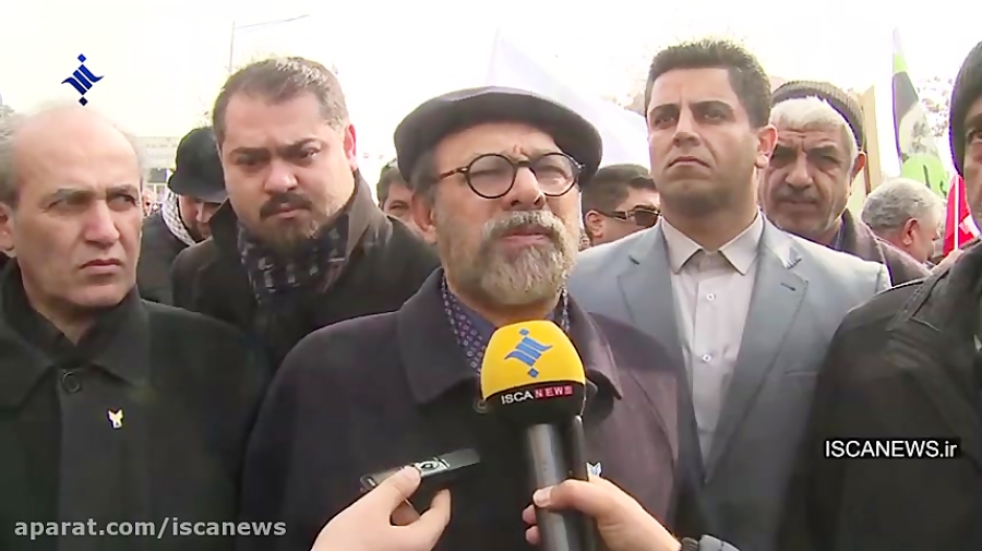 آمده ایم تا بگوییم پای انقلاب...