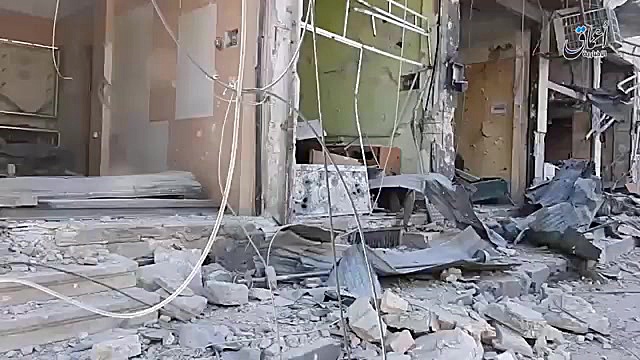 تصاویر داعشی ها از حمله جنگنده...