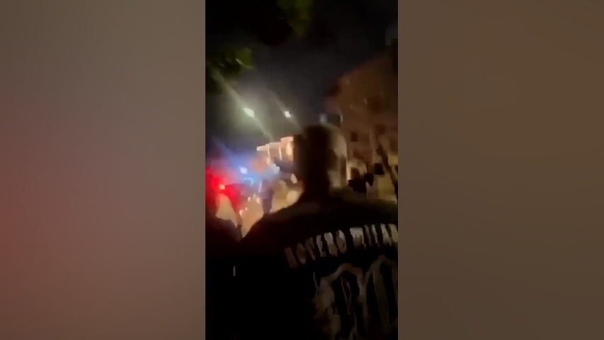 آشوب پس از اصابت موشک‌های ایرا...