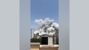 اصابت موشک در نزدیکی میدان ونک...