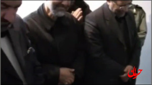 وداع حاج قاسم با پیکر شهید احم...