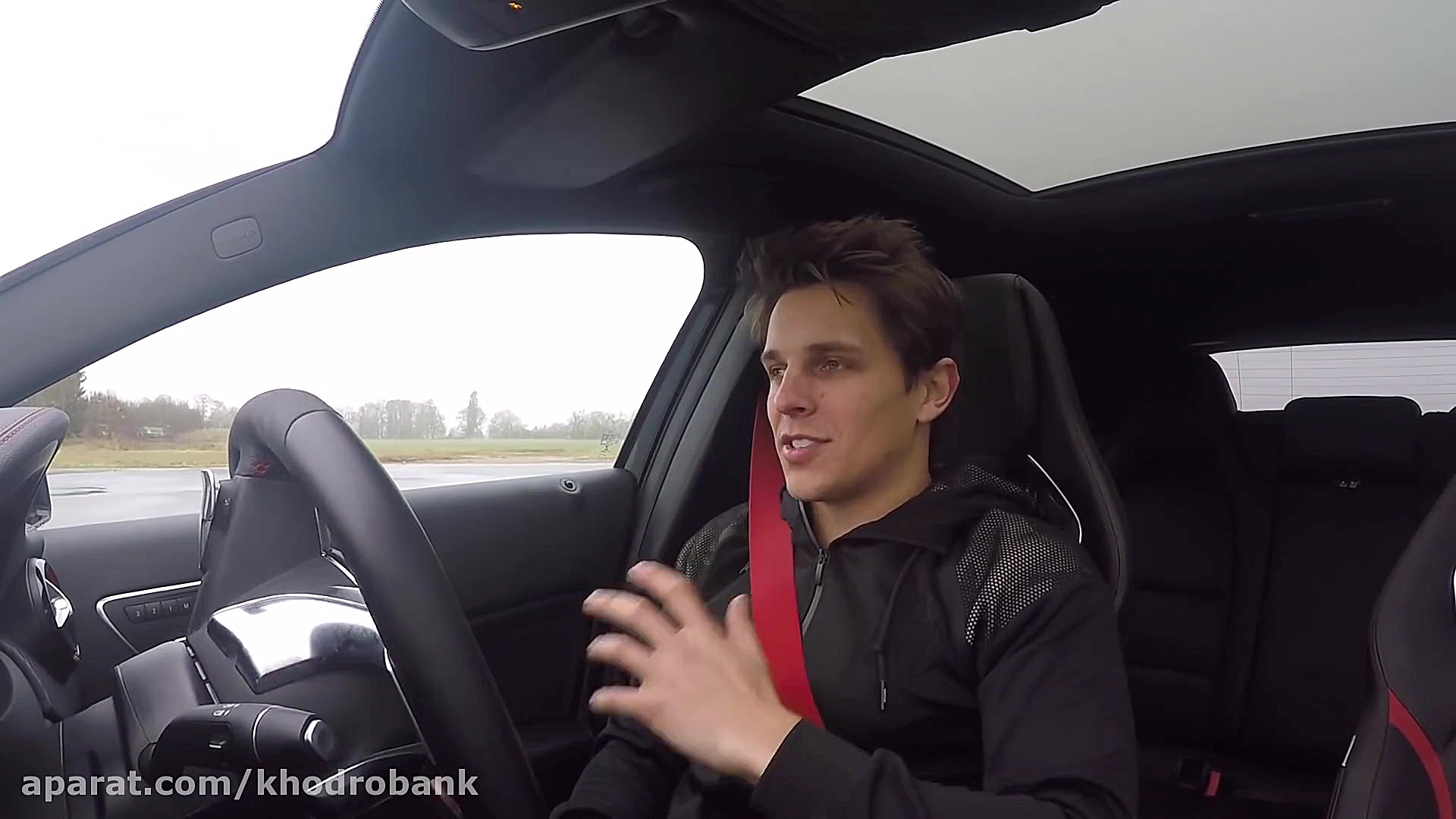 درگ مرسدس A45 AMG مقابل M3