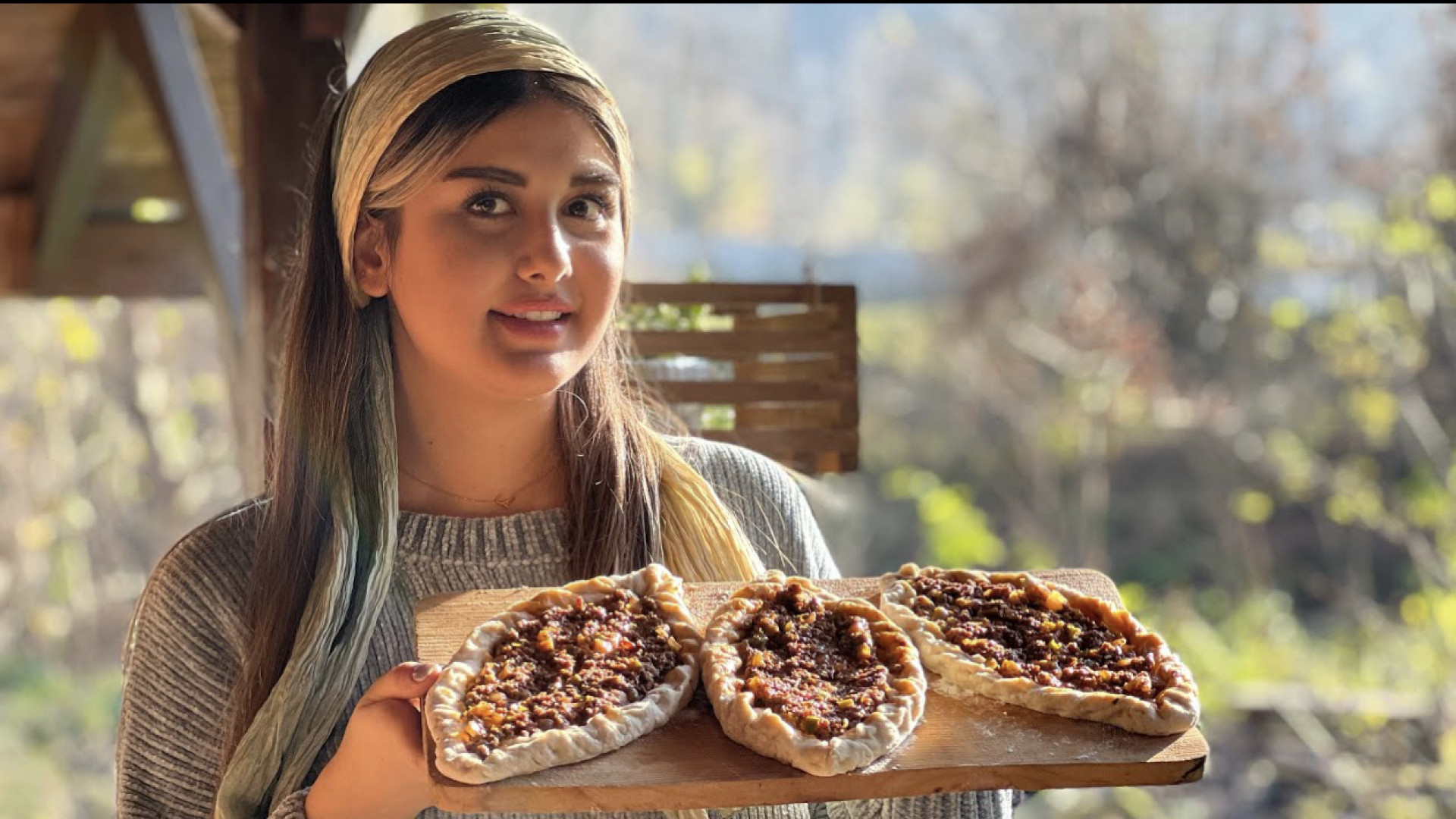 پخت پیده در شومینه توسط دختران...