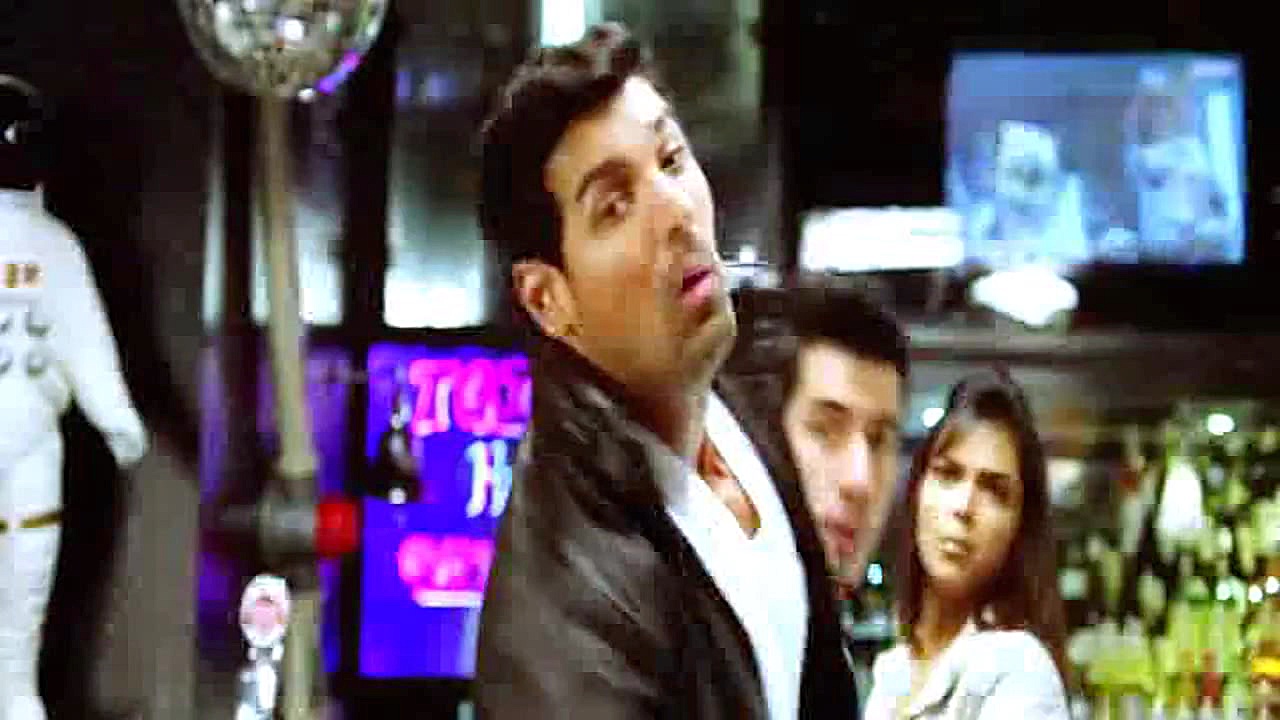 نمایی بسیار زیبا از اکشی کومار...