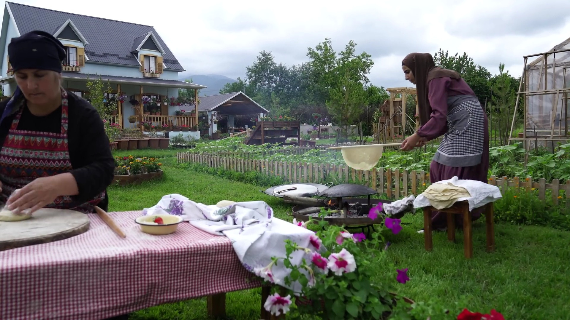 پخت نان لواش در ساج و گوشت گاو...