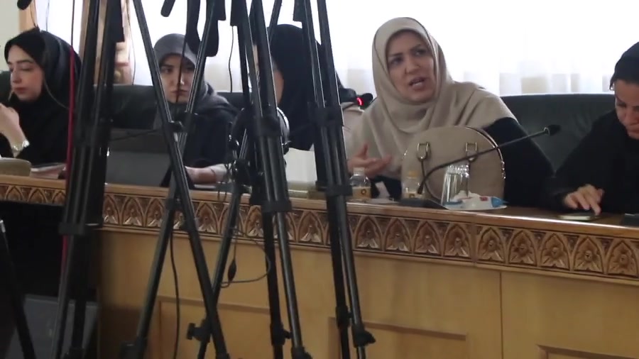 مهاجرانی: فعلاً تصمیمی برای اف...