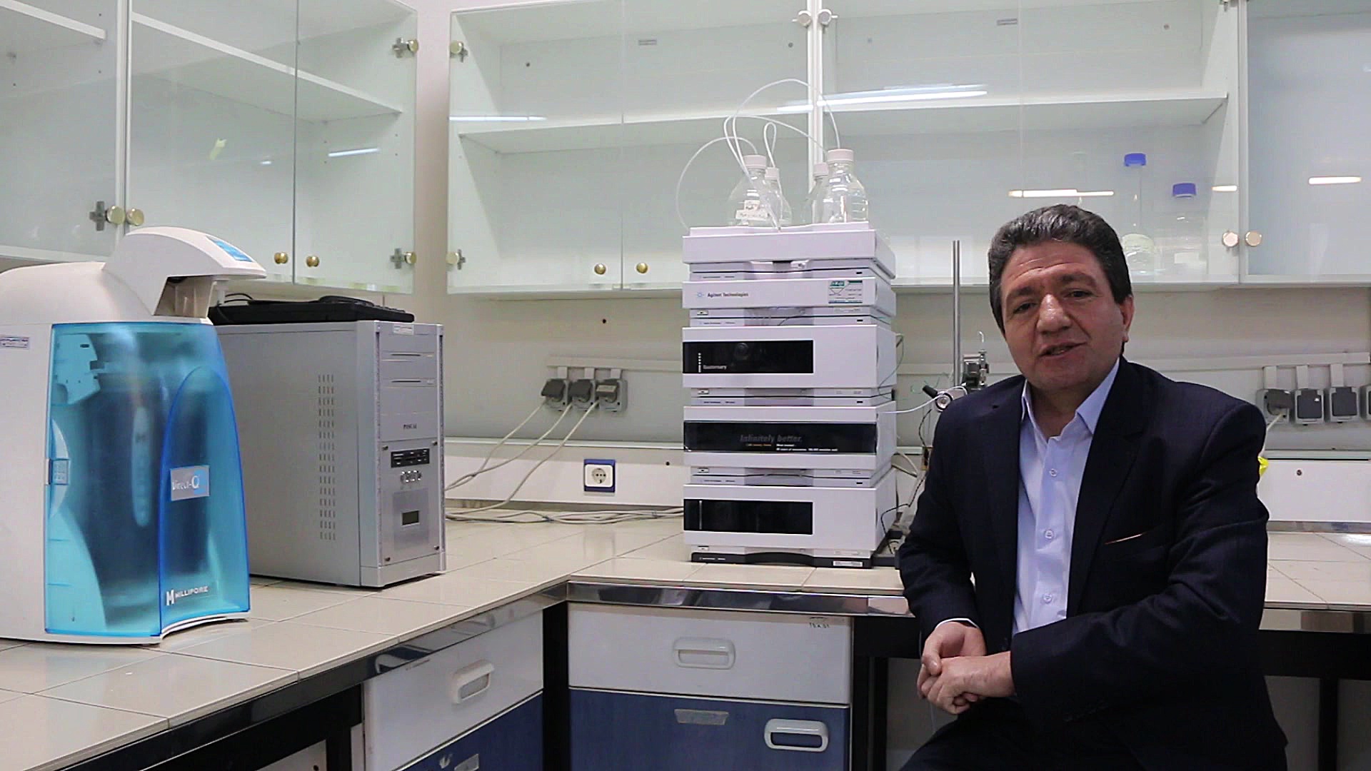 دکتر علی اوجی