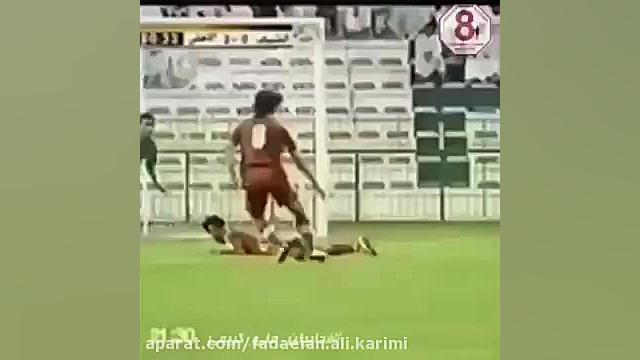 علی کریمی  لایی زدن علی کریمی...