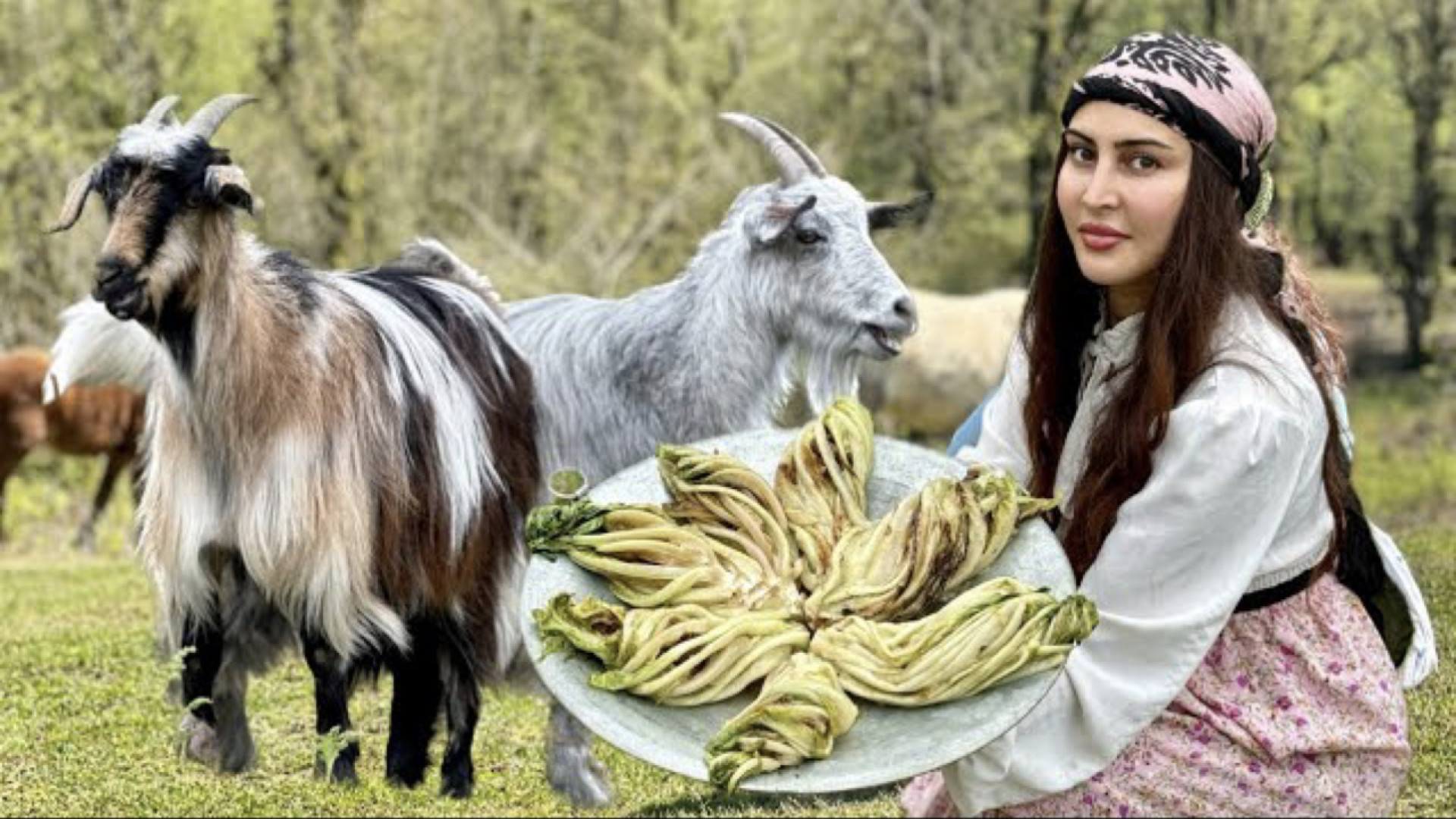 پخت کلم پیچ در روستای کوهستانی