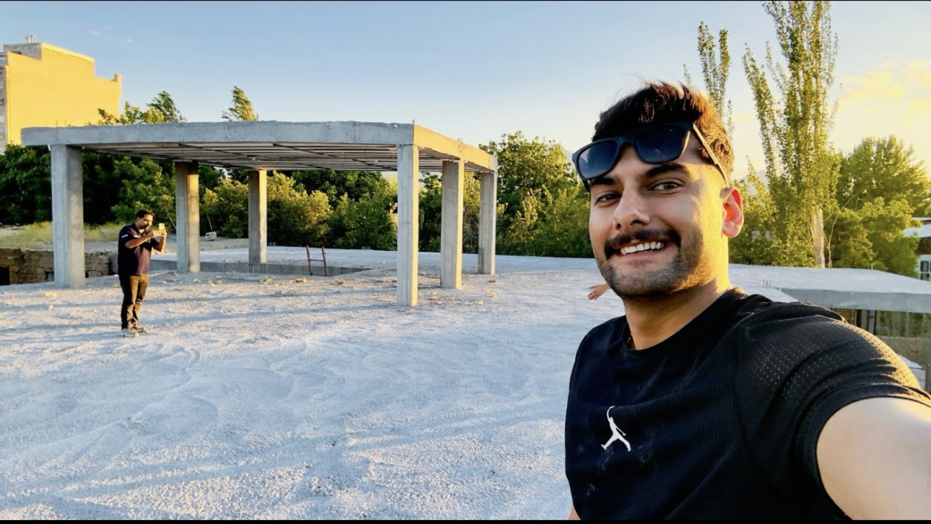 از گواهی نامه موتور تا باشگاه...