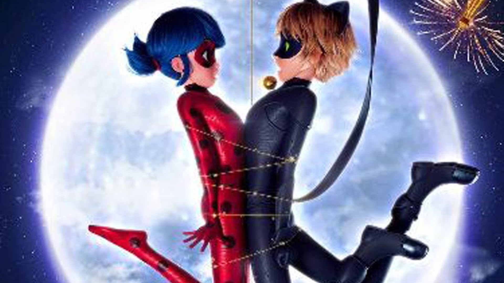 دختر کفشدوزکی و گربه سیاه دوبل...