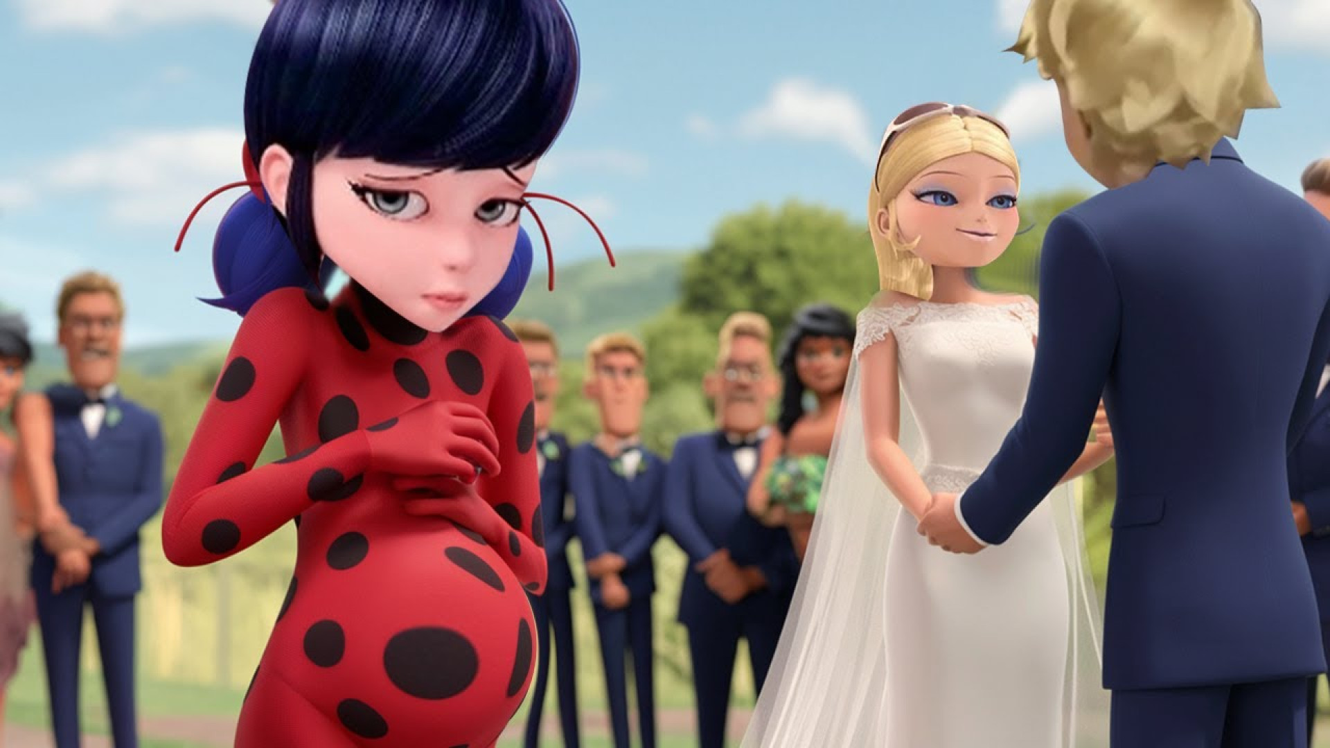 دختر کفشدوزکی و گربه سیاه دوبل...