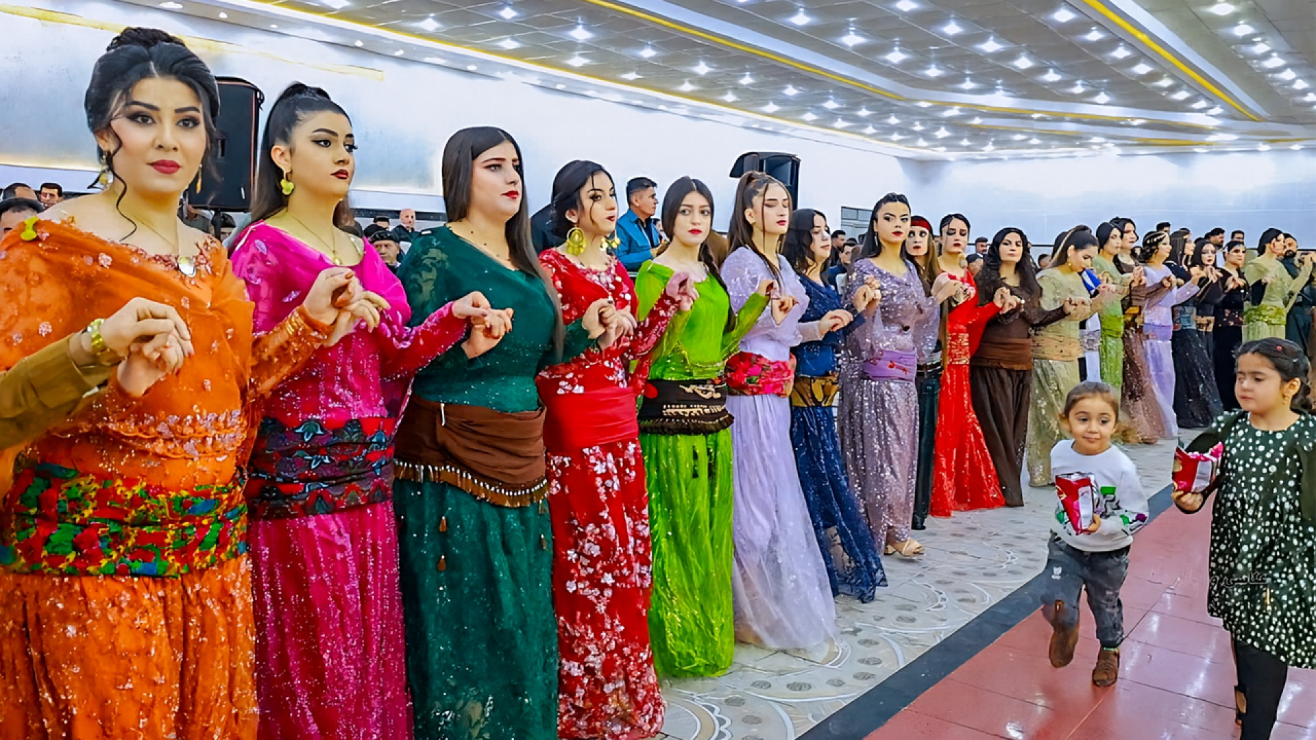 آهنگ کردی شاد مخصوص رقص گروهی...