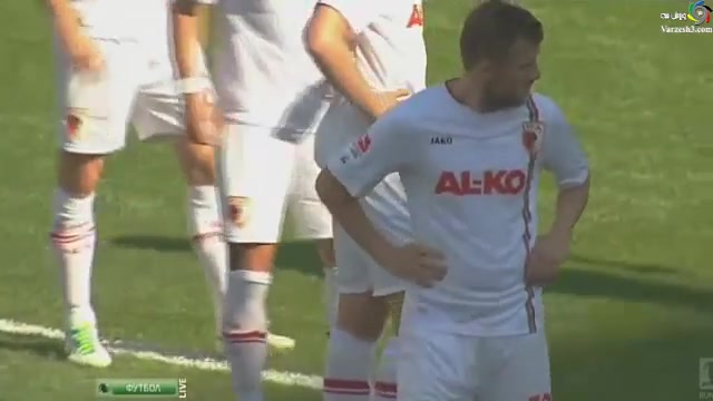 آگزبورگ 0  4 دورتموند هفته اول...