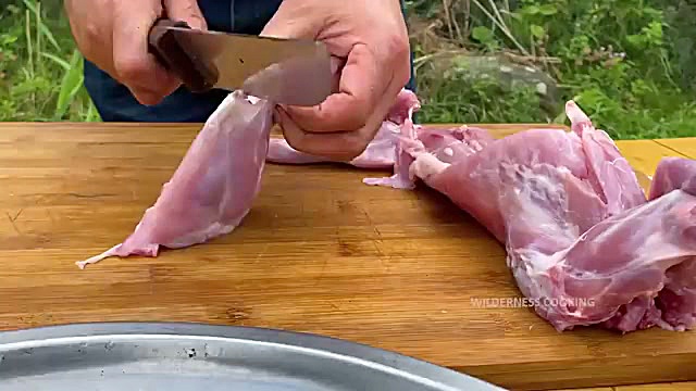 پخت خورشت خرگوش در طبیعت آذربا...